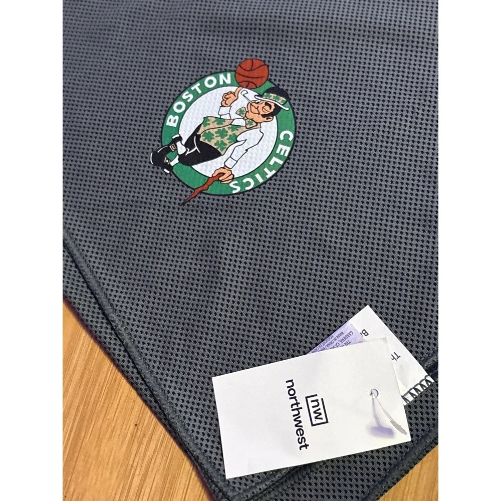 NEW Northwest Boston Celtics NBA Gray Mesh Scarf, 41
